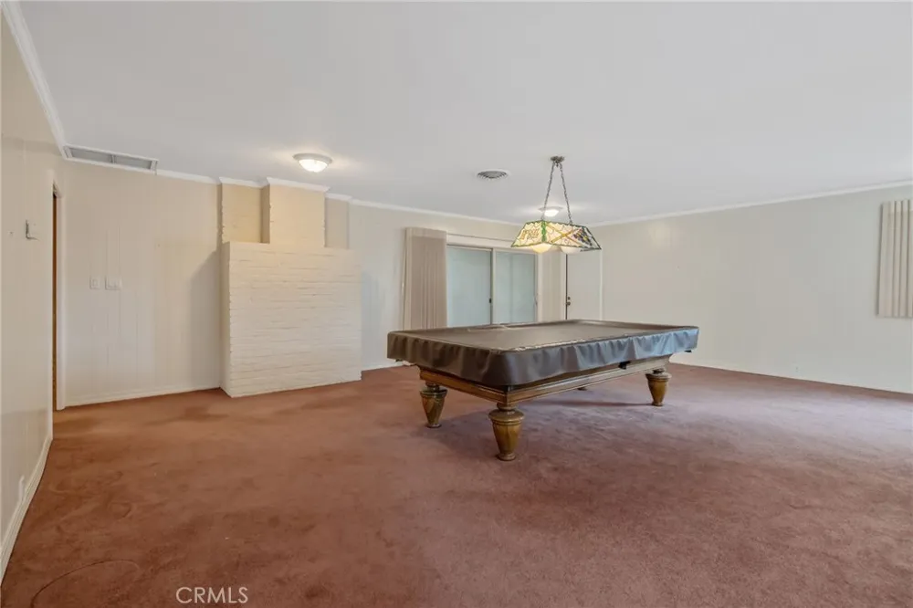 1714 Blythe Fresno, CA 93722