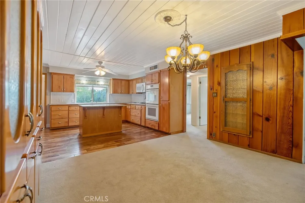 1714 Blythe Fresno, CA 93722