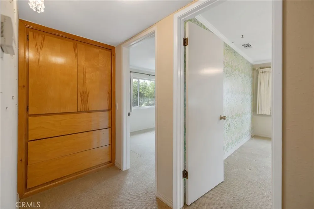 1714 Blythe Fresno, CA 93722