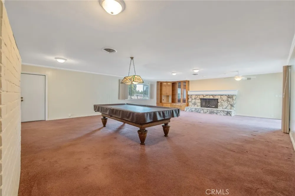 1714 Blythe Fresno, CA 93722