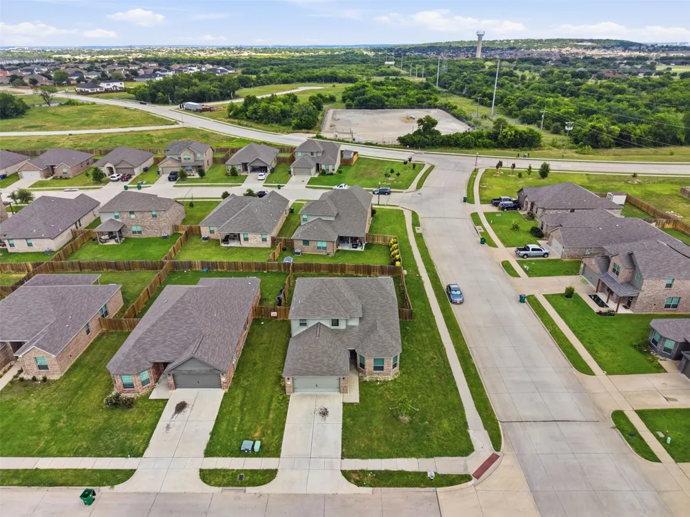 1000 Tumbleweed Trail Crowley, TX 76036
