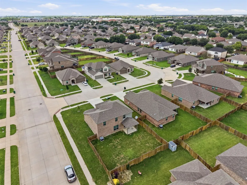 1000 Tumbleweed Trail Crowley, TX 76036