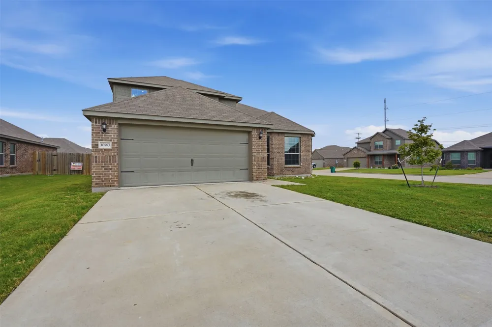 1000 Tumbleweed Trail Crowley, TX 76036