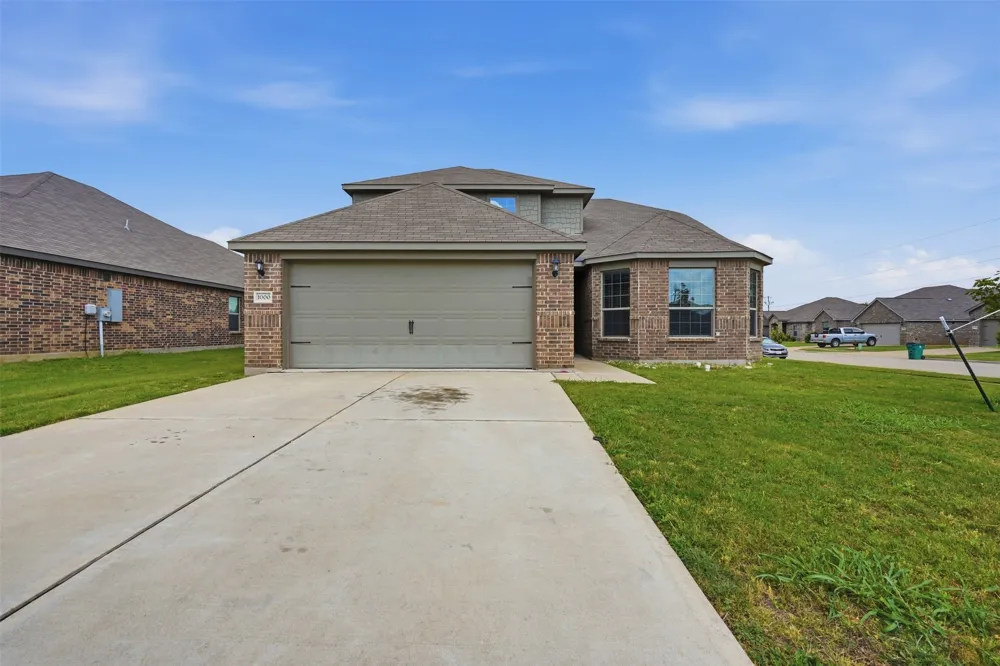 1000 Tumbleweed Trail Crowley, TX 76036