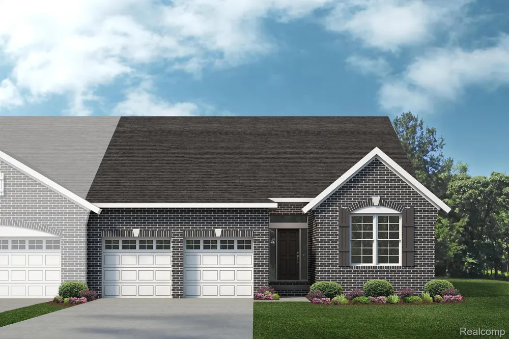 61753 Courtland Drive Lyon Charter Township, MI 48178