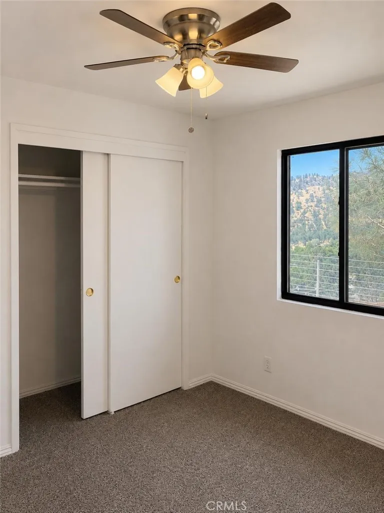 103 Mardella Wofford Heights, CA 93285