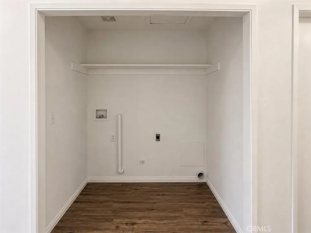 103 Mardella Wofford Heights, CA 93285