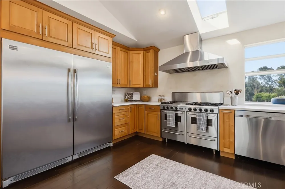 2 Hitching Post Rolling Hills Estates, CA 90274