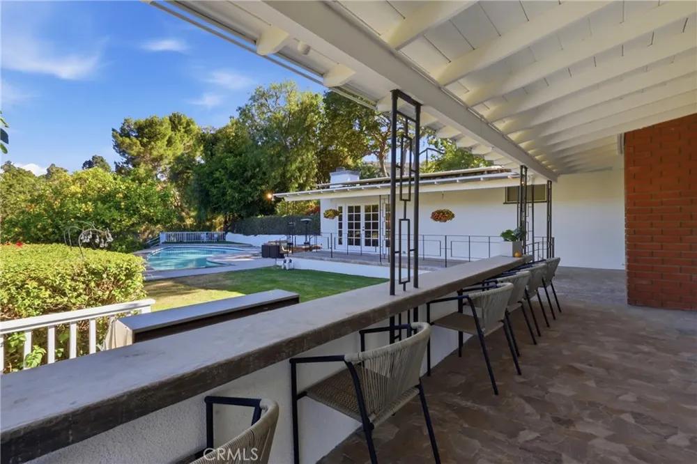 2 Hitching Post Rolling Hills Estates, CA 90274