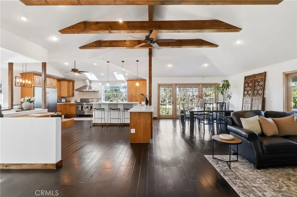 2 Hitching Post Rolling Hills Estates, CA 90274
