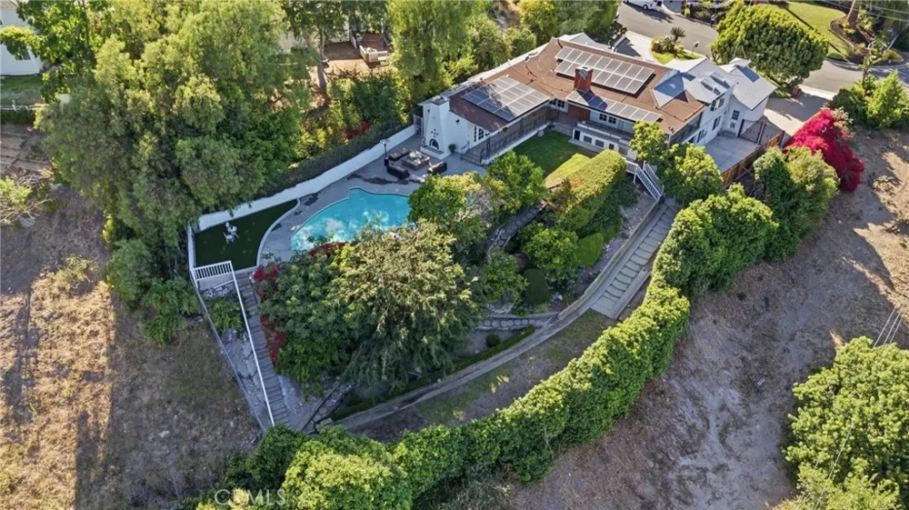 2 Hitching Post Rolling Hills Estates, CA 90274