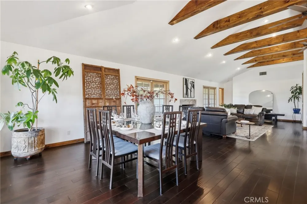 2 Hitching Post Rolling Hills Estates, CA 90274