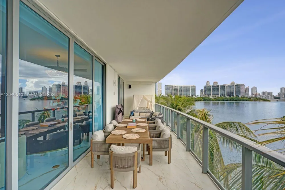 3300 NE 188th St #210 Aventura, FL 33180
