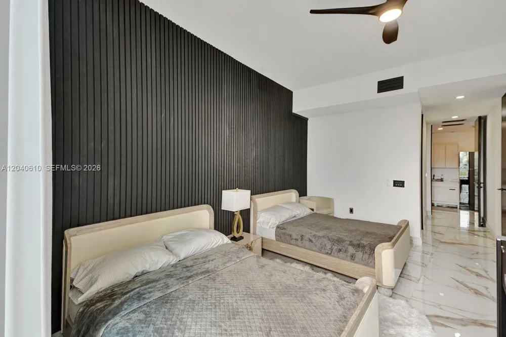 3300 NE 188th St #210 Aventura, FL 33180