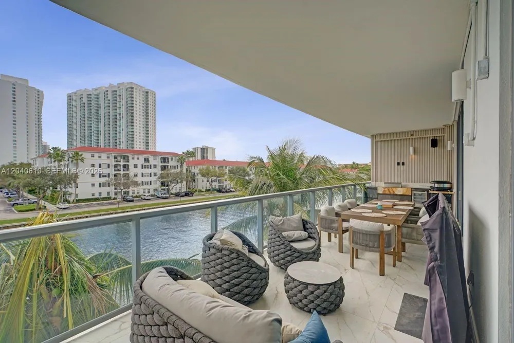 3300 NE 188th St #210 Aventura, FL 33180