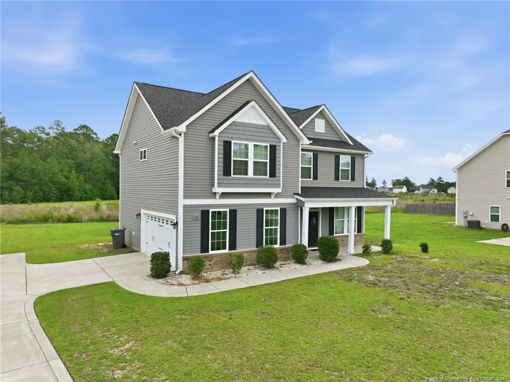 321 Gadson Drive Hope Mills, NC 28348
