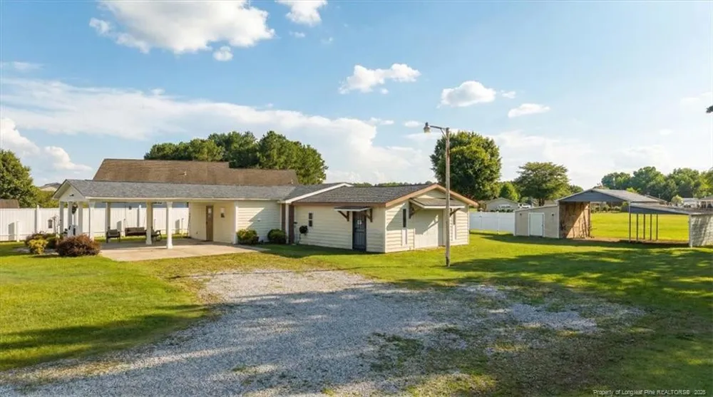 112 Rennert Road Lumberton, NC 28360