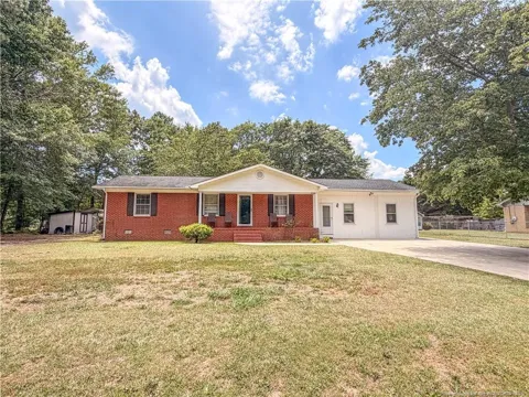 153 Pine Circle