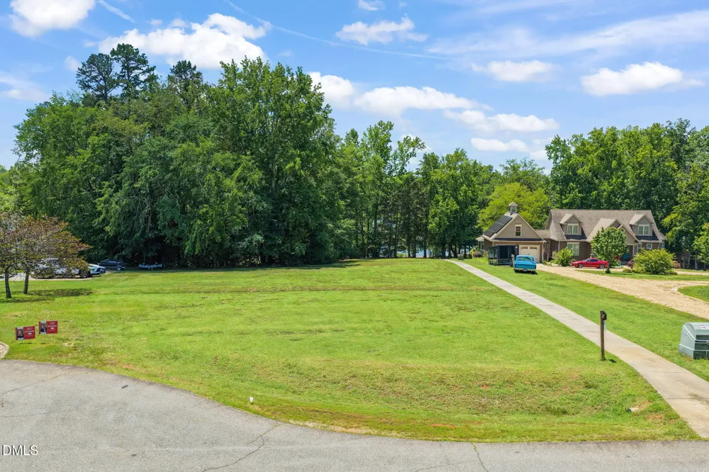 294 Lawsons Drive Clarksville, VA 23927
