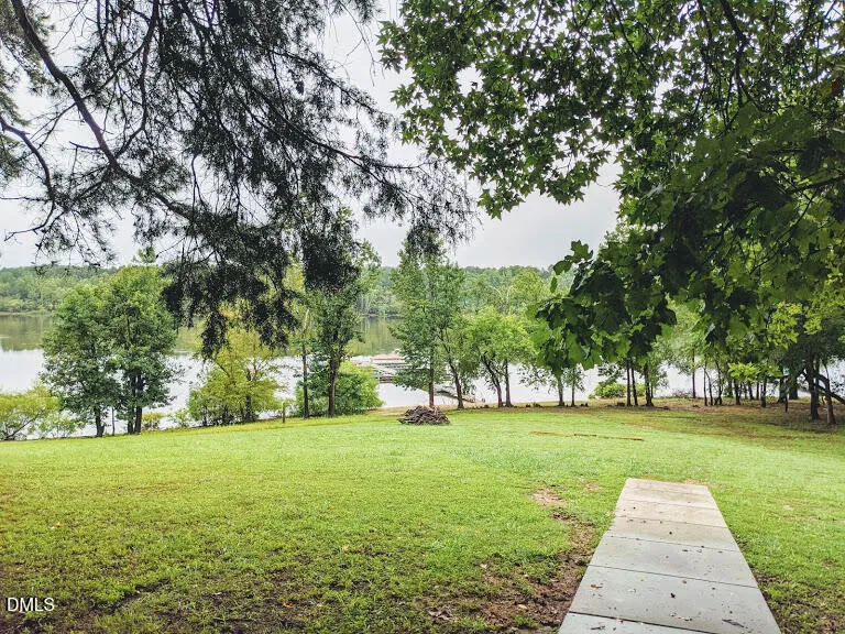 294 Lawsons Drive Clarksville, VA 23927