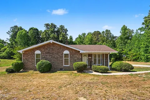3662 W Antioch Drive