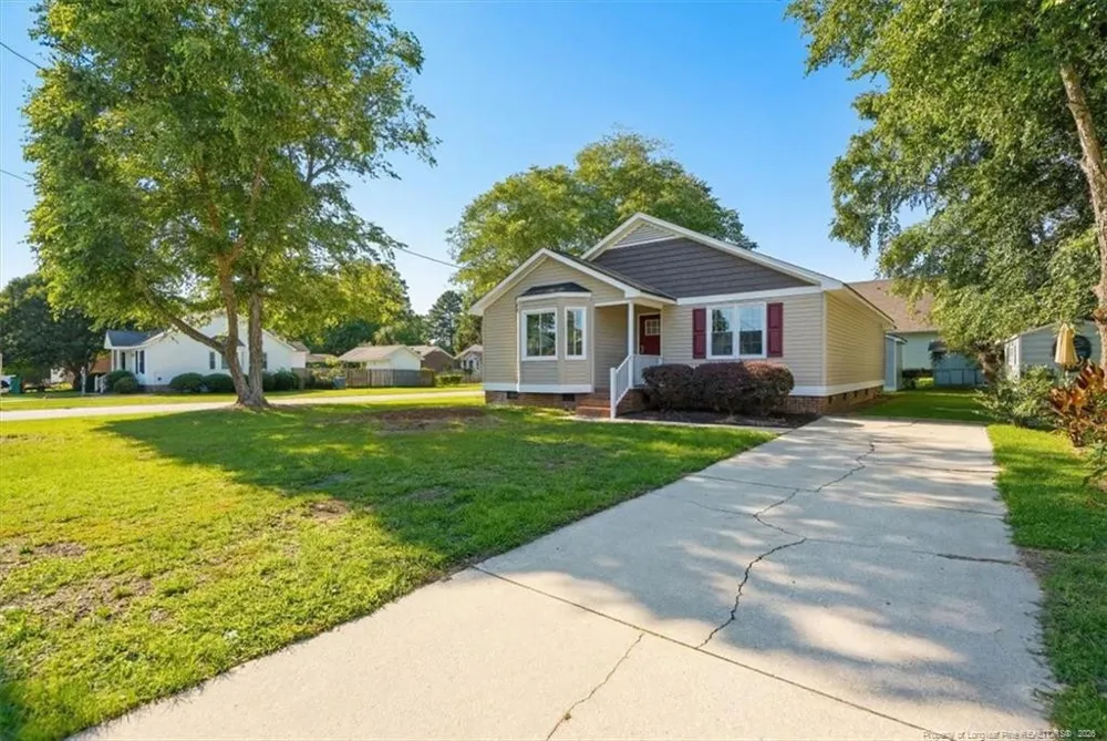 1301 E 10th Street Lumberton, NC 28358