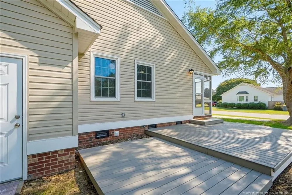 1301 E 10th Street Lumberton, NC 28358