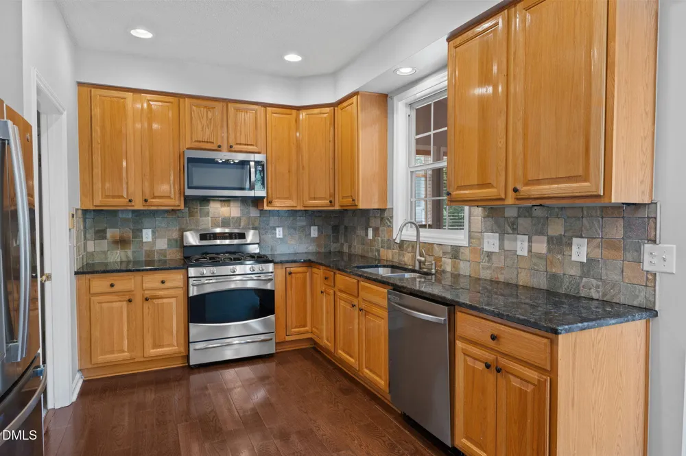 105 New Parkside Drive Chapel Hill, NC 27516