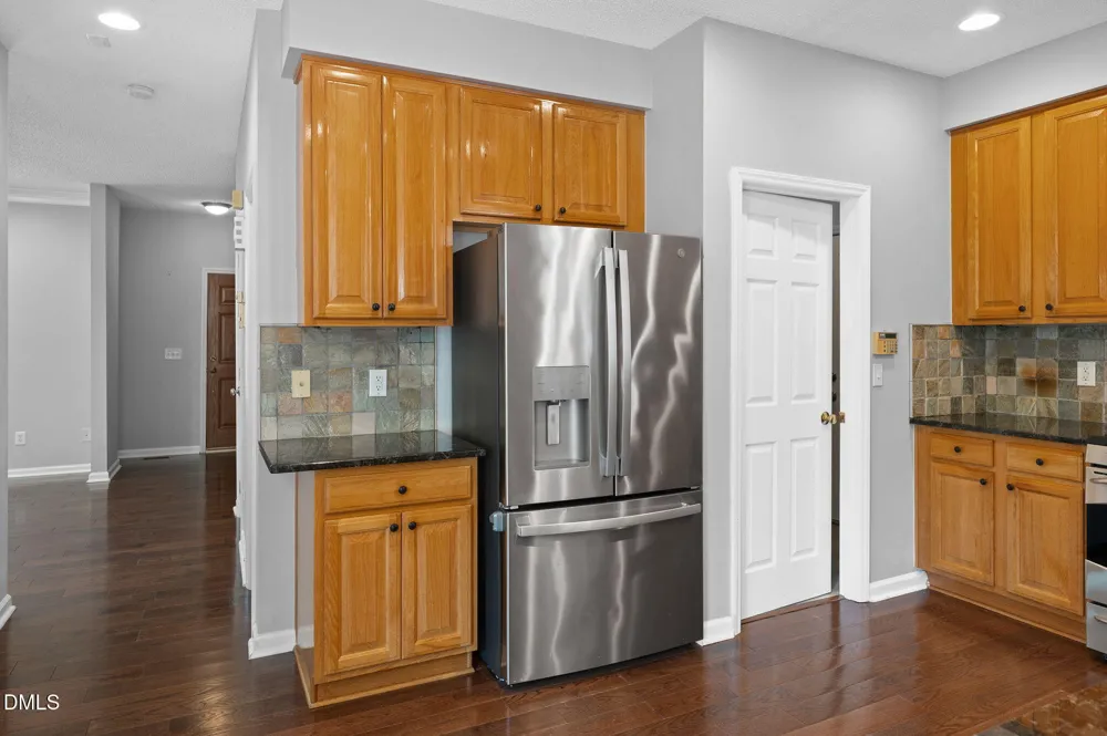 105 New Parkside Drive Chapel Hill, NC 27516