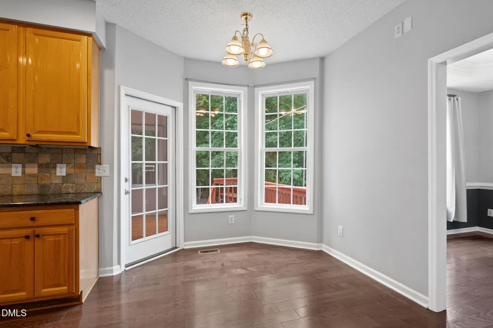 105 New Parkside Drive Chapel Hill, NC 27516