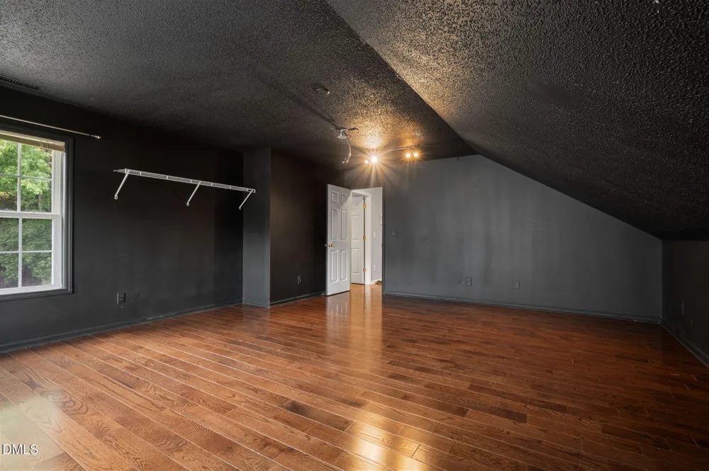 105 New Parkside Drive Chapel Hill, NC 27516