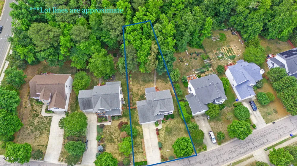 105 New Parkside Drive Chapel Hill, NC 27516