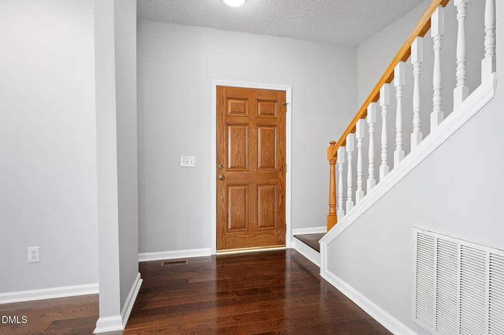 105 New Parkside Drive Chapel Hill, NC 27516