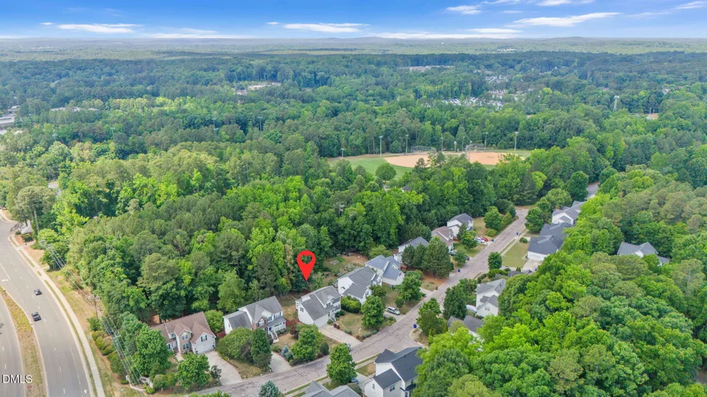 105 New Parkside Drive Chapel Hill, NC 27516