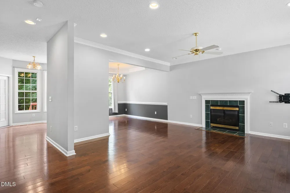 105 New Parkside Drive Chapel Hill, NC 27516