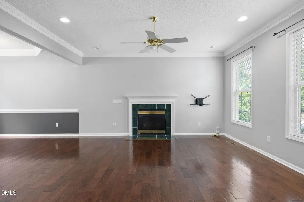 105 New Parkside Drive Chapel Hill, NC 27516