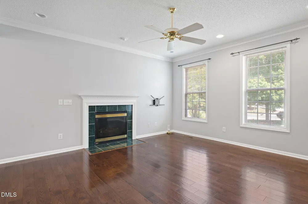 105 New Parkside Drive Chapel Hill, NC 27516