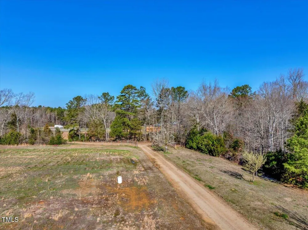 560 Little Rosewood Lane Henderson, NC 27537