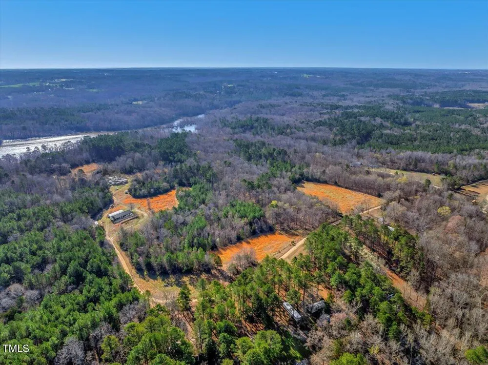 560 Little Rosewood Lane Henderson, NC 27537