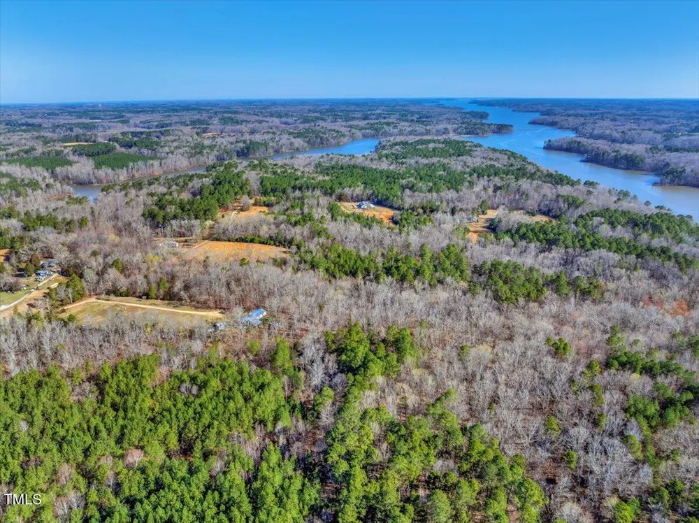 560 Little Rosewood Lane Henderson, NC 27537