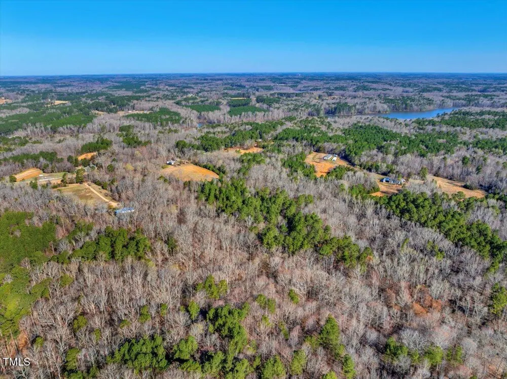 560 Little Rosewood Lane Henderson, NC 27537