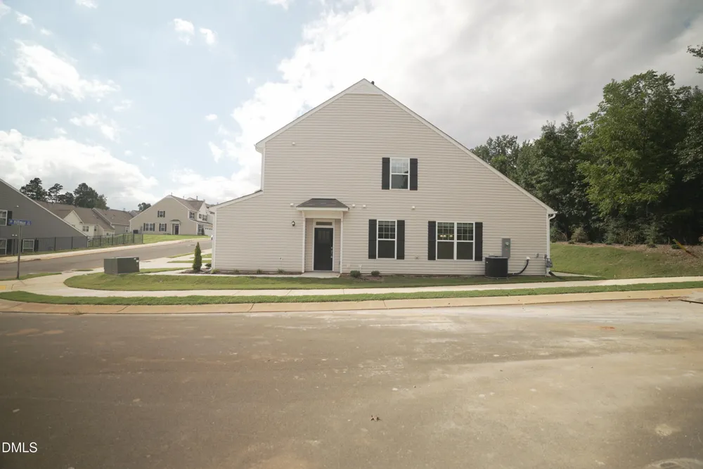 919 Hillman Lane Mebane, NC 27302