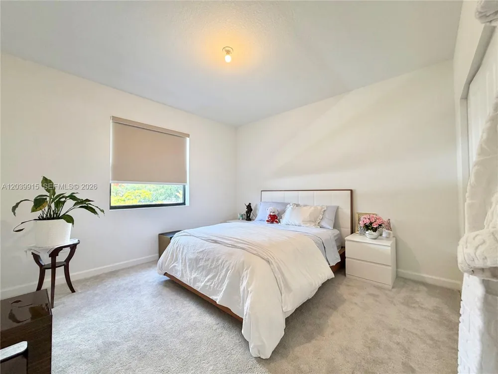 2950 Park Pl #5838 Dania Beach, FL 33312