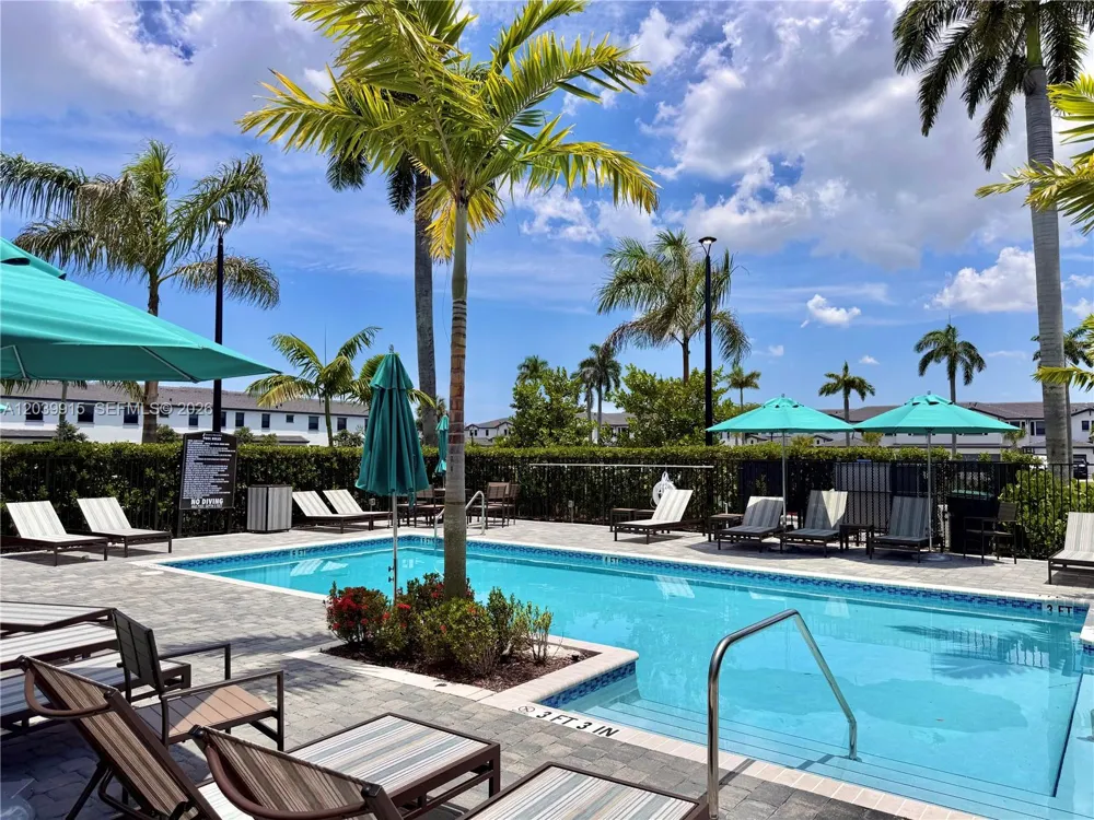 2950 Park Pl #5838 Dania Beach, FL 33312