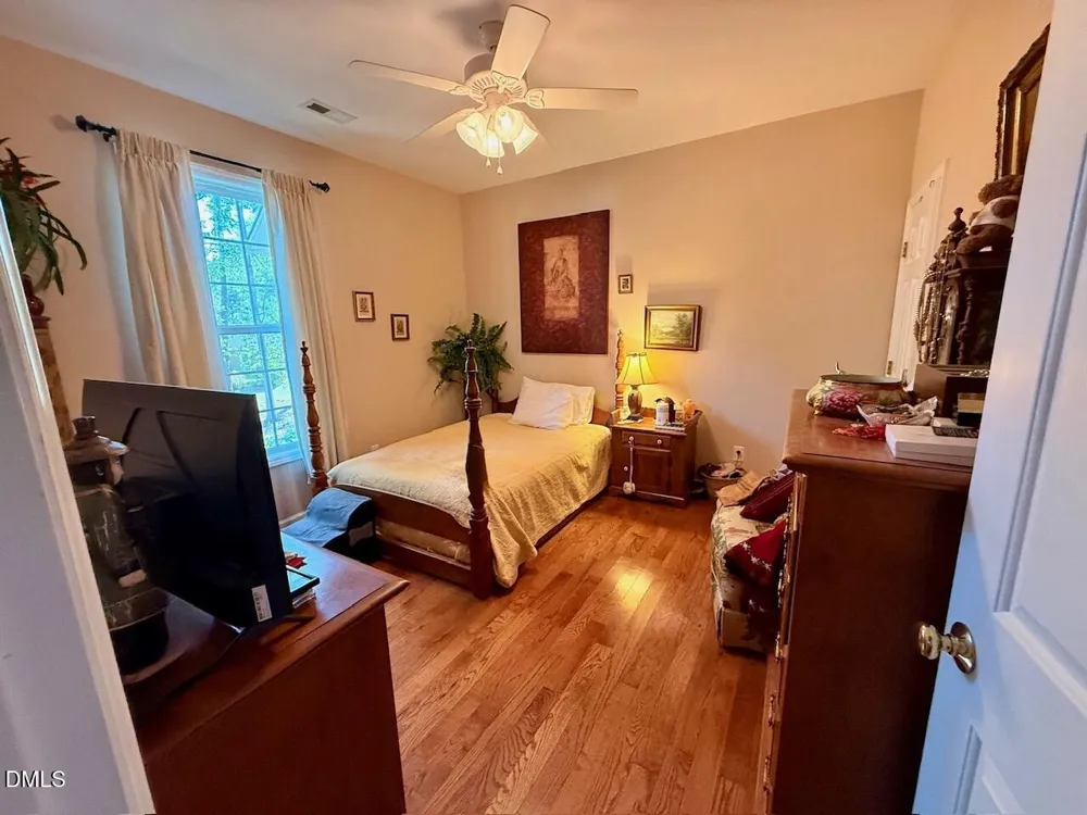 109 Sweetbriar Court West End, NC 27376