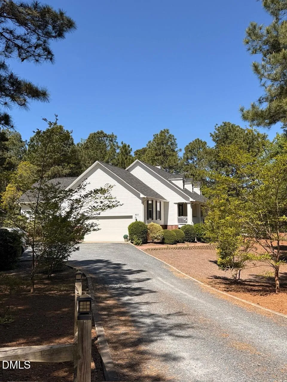 109 Sweetbriar Court West End, NC 27376