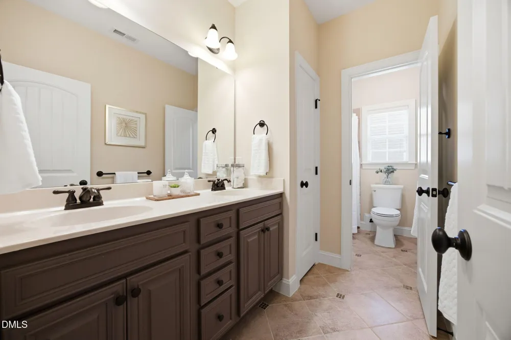 1229 Fanning Drive Wake Forest, NC 27587