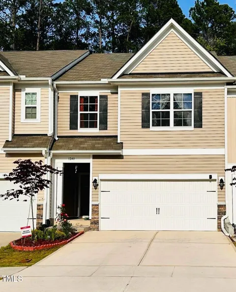 1240 Grenshaw Drive