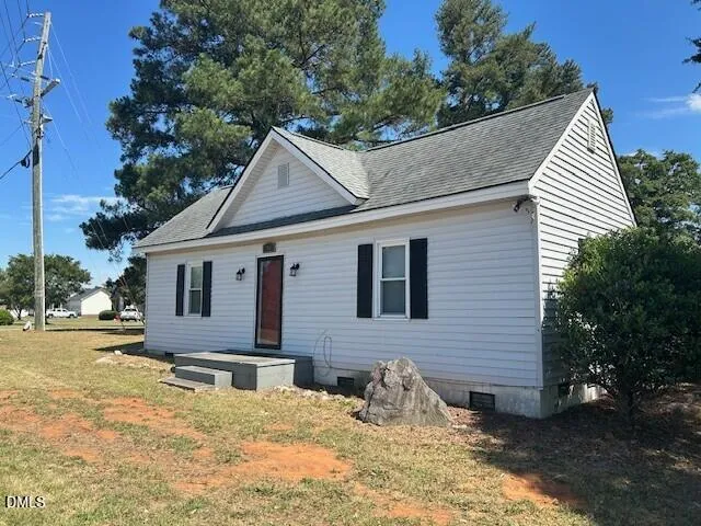 7941 Cleveland Road Clayton, NC 27520