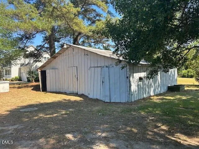 7941 Cleveland Road Clayton, NC 27520